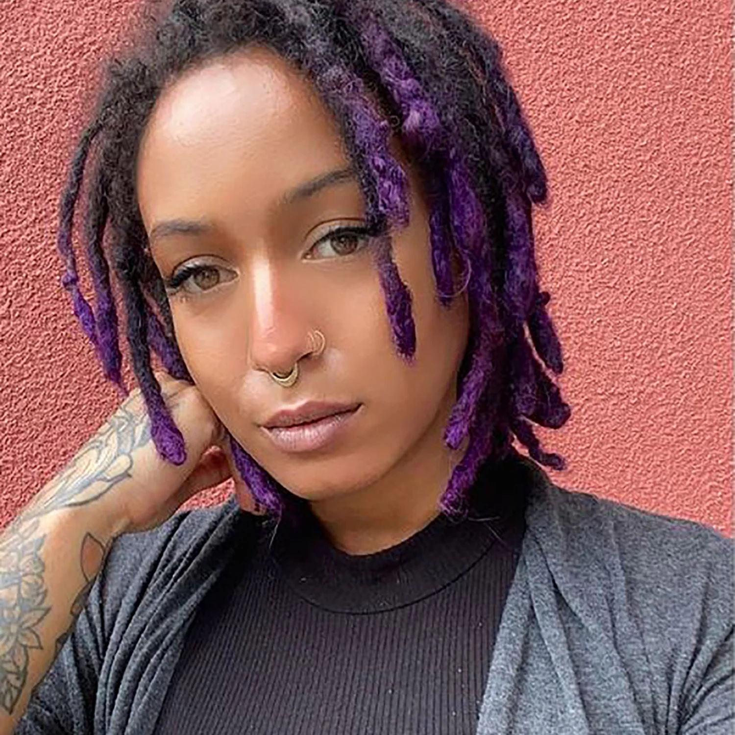 Vibrant Purple Color Depositing Daily Conditioner - Image 3